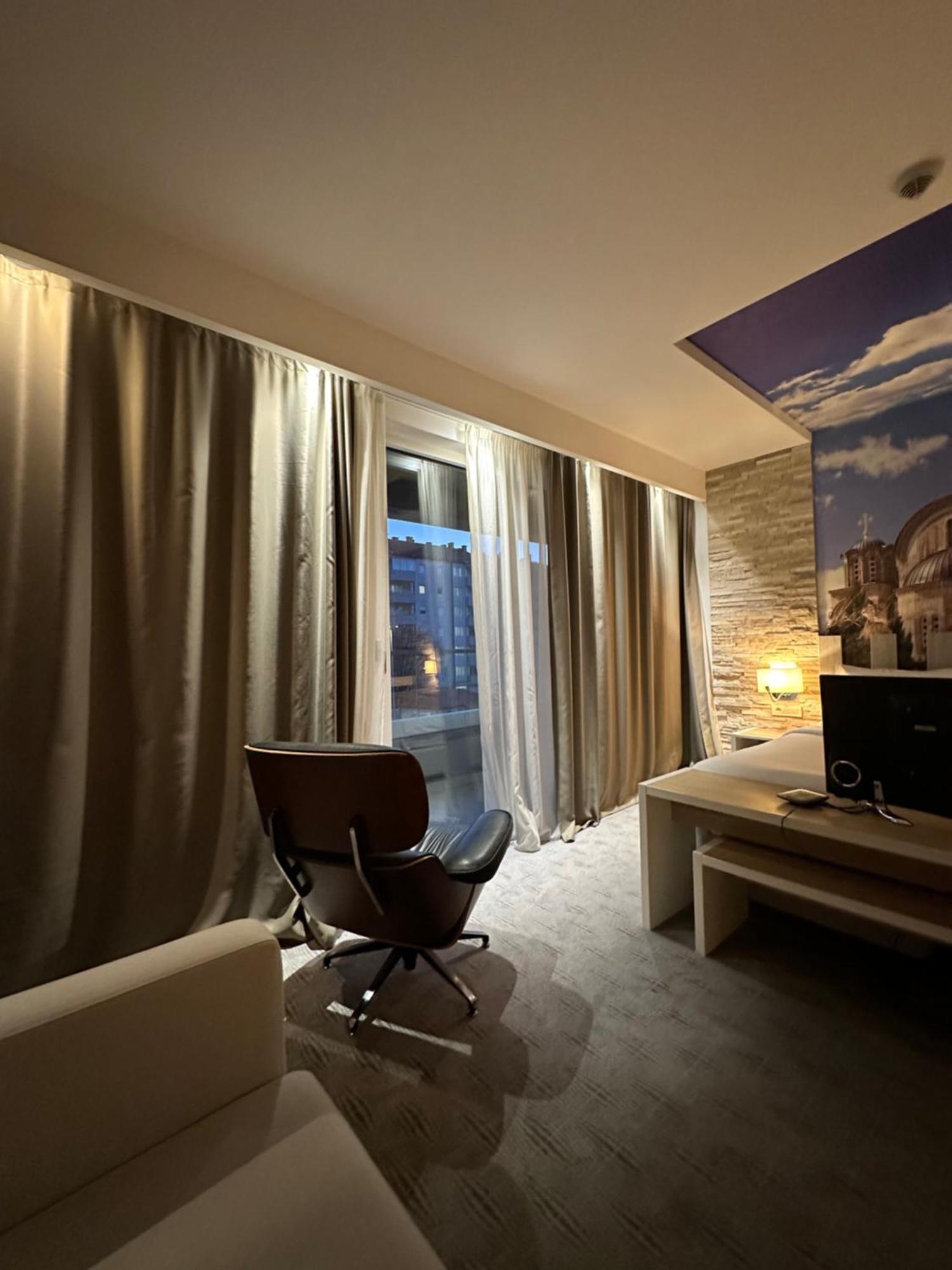 Hotel Nar Требине Екстериор снимка